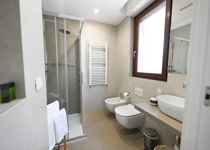 Guest house Barimare 4*